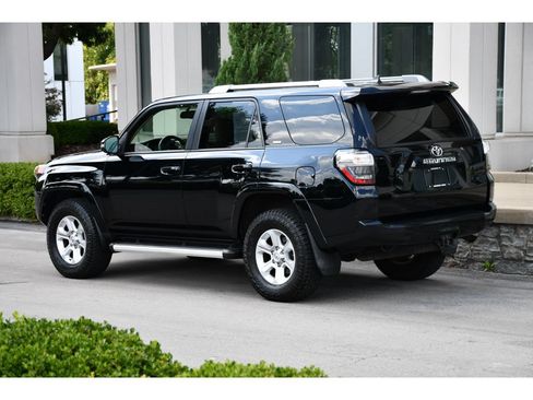 Used 2015 Toyota 4Runner SR5 Premium AWD/4WD image 6