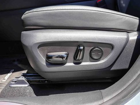 Used 2025 Lexus RX 350 FWD w/ Technology Package image 21