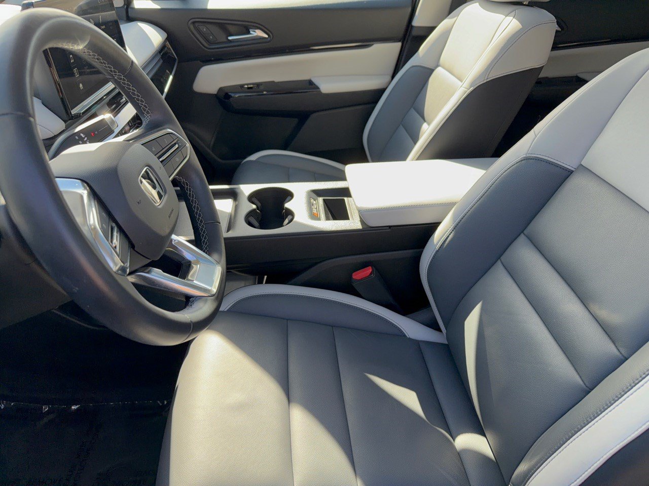 Used 2024 Honda Prologue Touring image 5