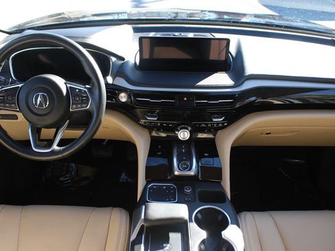 Used 2024 Acura MDX SH-AWD w/ Technology Package image 18