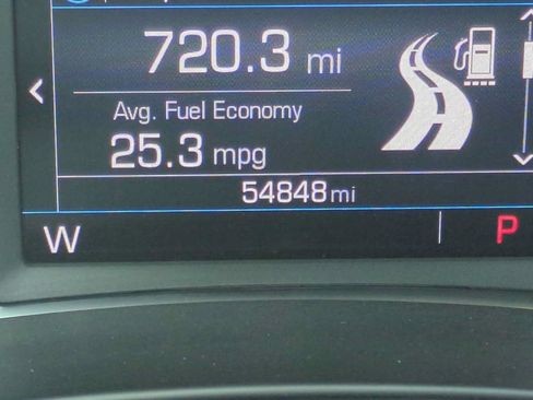 Used 2024 GMC Terrain SLE AWD/4WD image 12