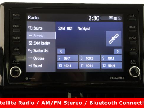 Used 2022 Toyota Corolla LE image 17