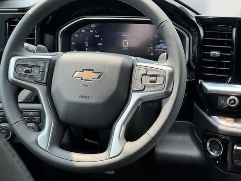 New 2026 Chevrolet Silverado 1500 LT image 7
