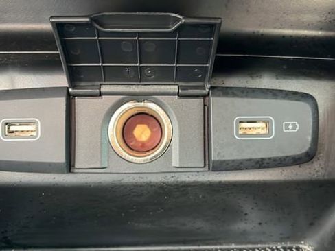 Used 2024 Hyundai Santa Cruz SEL image 33