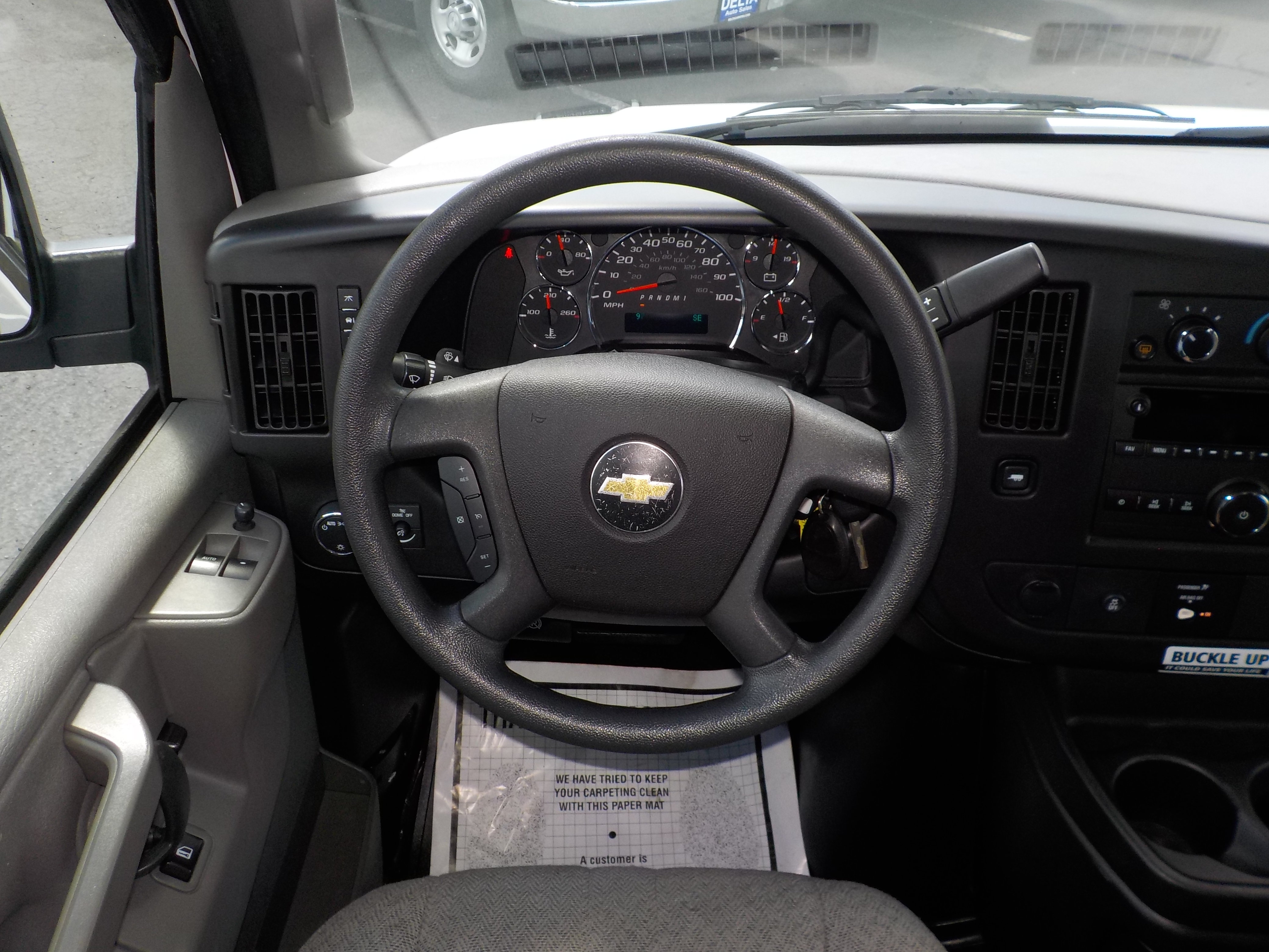 Used 2017 Chevrolet Express 3500 LT w/ LT Preferred Equipment Group RWD image 25