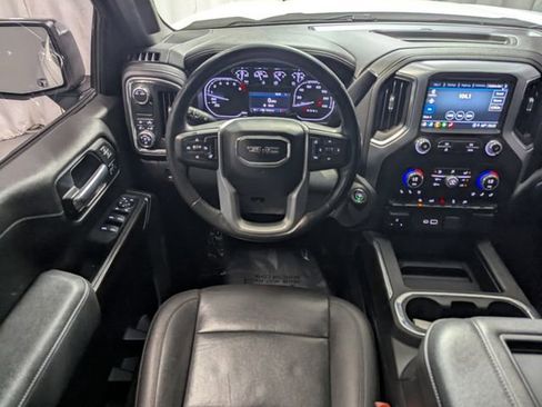 Used 2021 GMC Sierra 1500 SLT w/ SLT Premium Package image 7