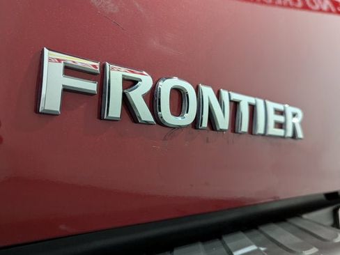 Used 2015 Nissan Frontier SV w/ SV Value Truck Package image 53