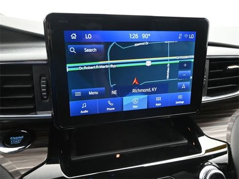 Used 2023 Ford Explorer Limited image 18