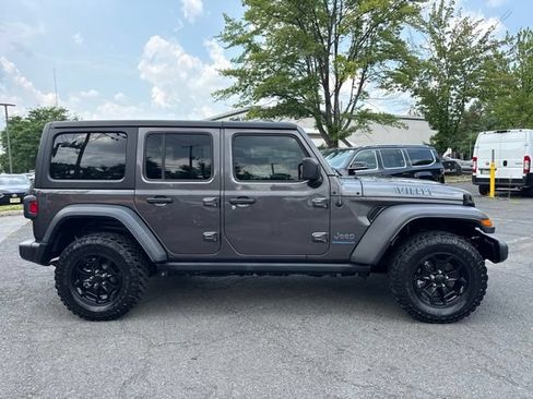 Used 2023 Jeep Wrangler Unlimited w/ Cold Weather Group AWD/4WD image 15