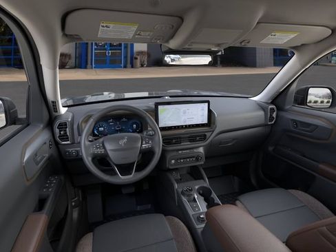 New 2025 Ford Bronco Sport Outer Banks w/ Outer Banks Tech Package+ AWD/4WD image 9