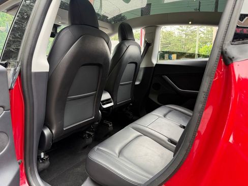 Used 2020 Tesla Model Y Performance AWD/4WD image 28