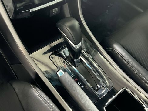 Used 2017 Honda Accord Sport image 20