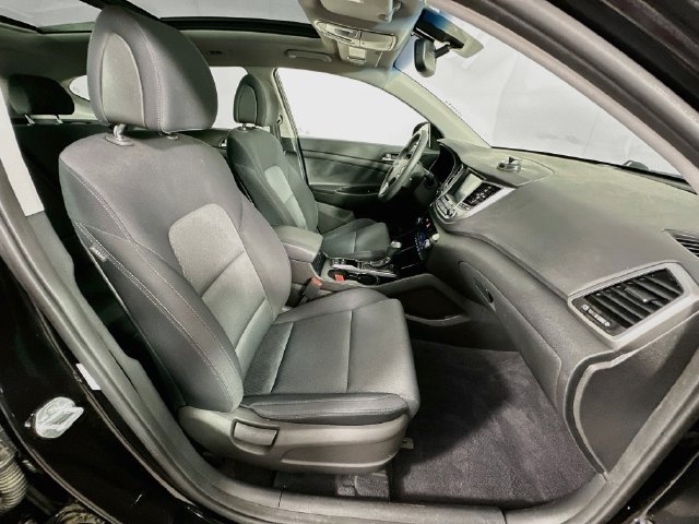 Used 2018 Hyundai Tucson Value AWD/4WD image 26