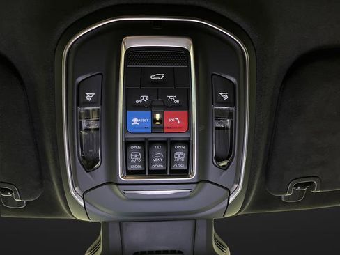 Used 2024 Jeep Wagoneer Launch Edition image 27