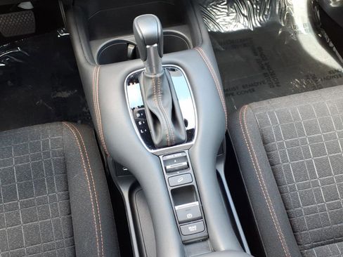 Used 2025 Honda HR-V Sport image 21