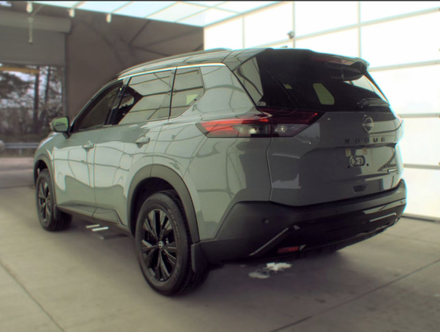 Certified 2023 Nissan Rogue SV w/ SV Premium B Package AWD/4WD image 3