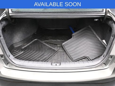 Used 2013 Honda Accord EX image 31