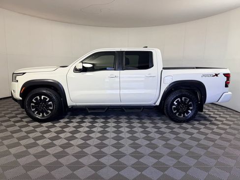 Used 2022 Nissan Frontier Pro-X RWD image 11