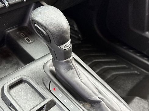 Used 2023 Chevrolet Colorado W/T image 13