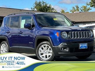 Used 2018 Jeep Renegade Latitude image 1