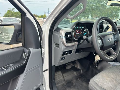 Used 2023 Ford F150 XL RWD image 12