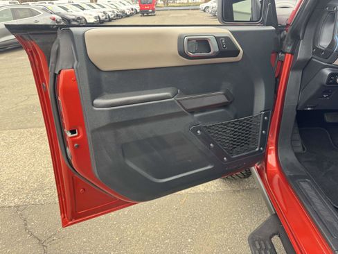 Used 2024 Ford Bronco Wildtrak image 26