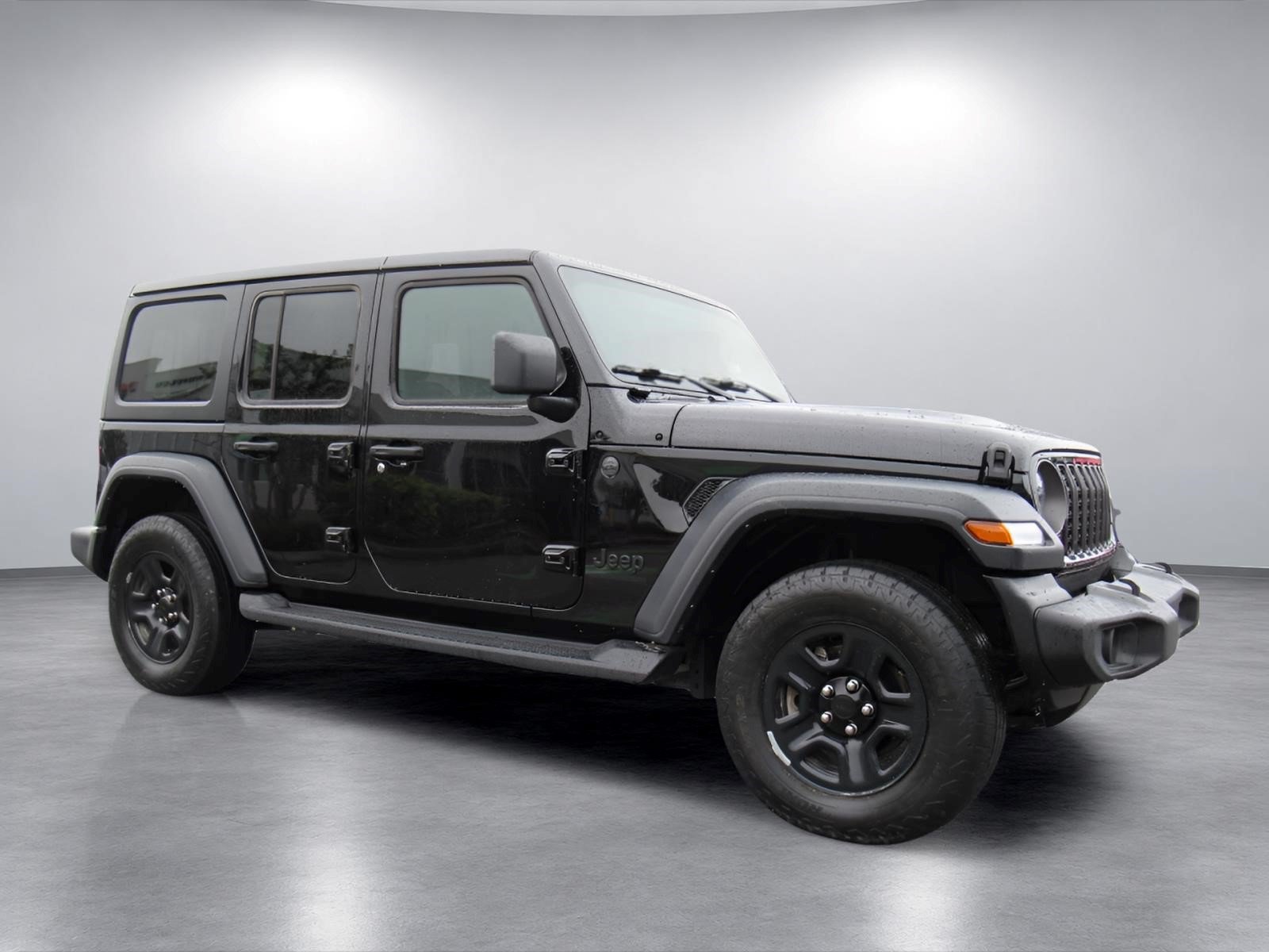 Used 2024 Jeep Wrangler Unlimited Sport AWD/4WD image 1