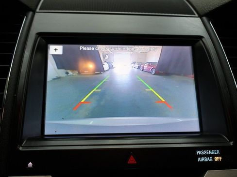 Used 2019 Ford Taurus Limited image 22