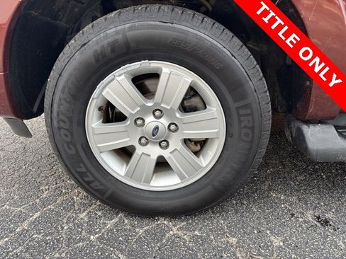 Used 2009 Ford Explorer XLT image 5