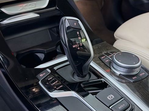 Used 2019 BMW X3 sDrive30i w/ Premium Package image 19