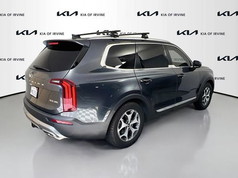 Used 2020 Kia Telluride EX w/ Towing Package FWD image 9