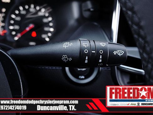 New 2026 Jeep Compass Latitude image 32