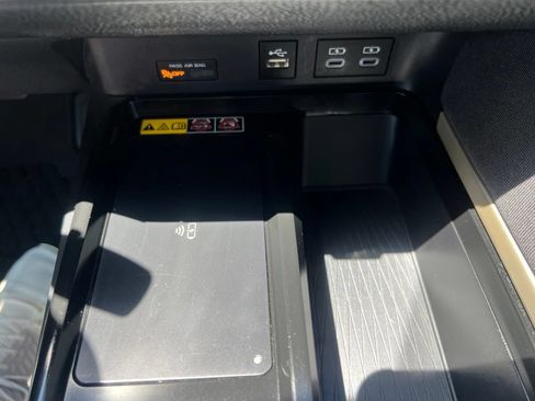 Used 2025 Toyota Camry LE FWD image 64