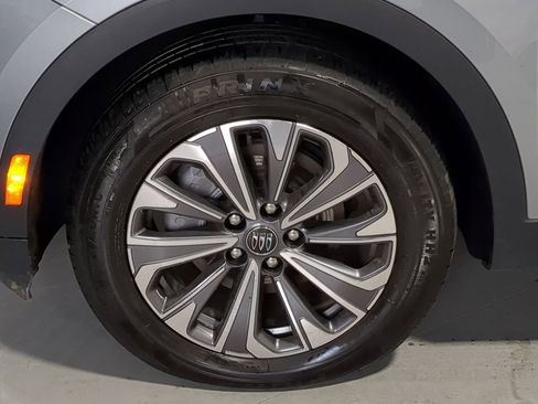 Used 2024 Buick Envision Preferred AWD/4WD image 17