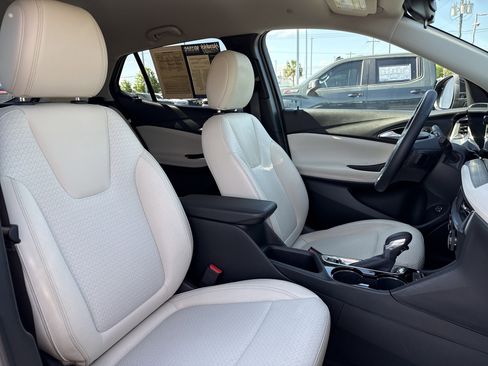 Used 2024 Buick Encore GX Preferred image 31