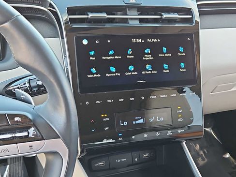 Used 2024 Hyundai Tucson Limited image 29