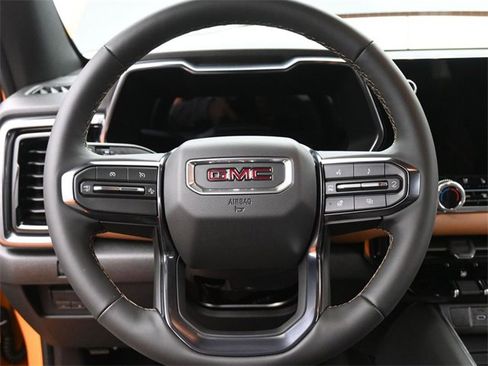 New 2026 GMC Canyon AT4 w/ AT4 Premium Package image 28