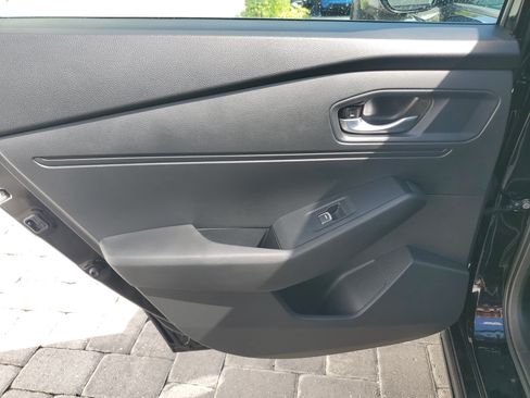 Used 2025 Honda Accord Sport image 10