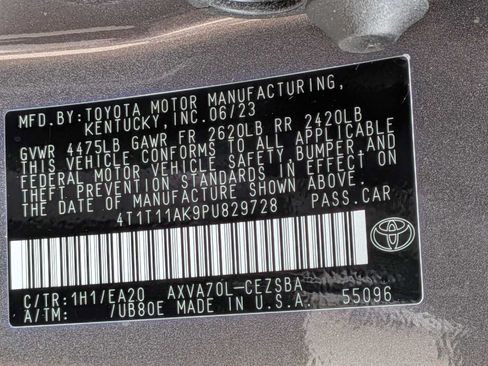 Used 2023 Toyota Camry SE w/ Cold Weather Package FWD image 30