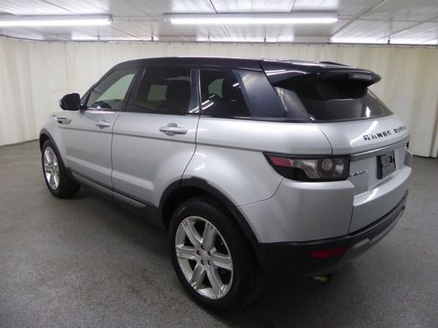 Used 2014 Land Rover Range Rover Evoque Pure Premium image 5