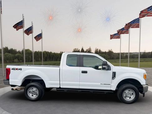 Used 2017 Ford F250 XL w/ Power Equipment Group AWD/4WD image 7