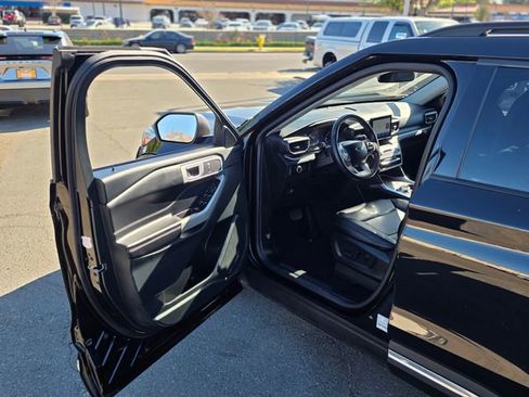 Used 2024 Ford Explorer XLT w/ Equipment Group 202A image 43