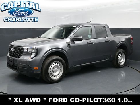 Used 2025 Ford Maverick XL w/ Equipment Group 101A AWD/4WD image 2