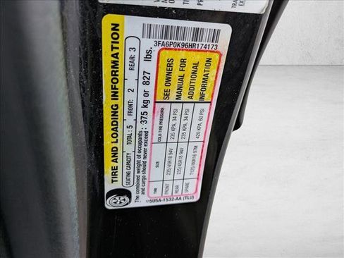 Used 2017 Ford Fusion Titanium image 15