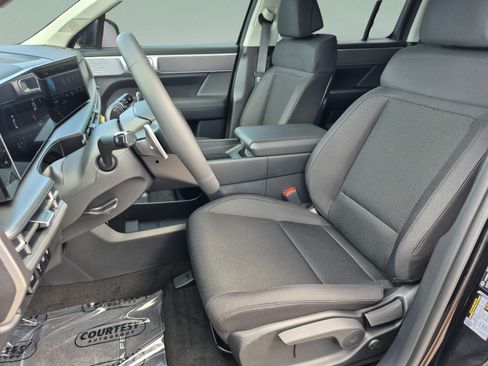 New 2027 Hyundai Santa Fe SE FWD image 23