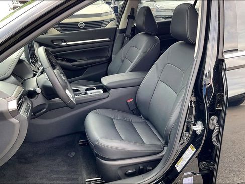 Used 2024 Nissan Altima 2.5 SL image 36