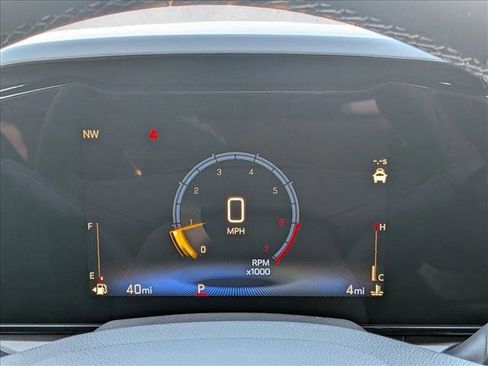 New 2026 Chevrolet Trax ACTIV w/ Sunroof Package image 9