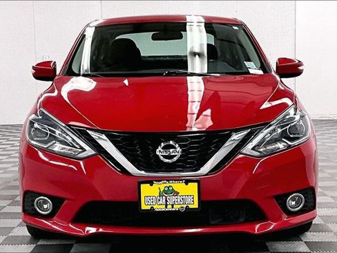 Used 2019 Nissan Sentra SR FWD image 4