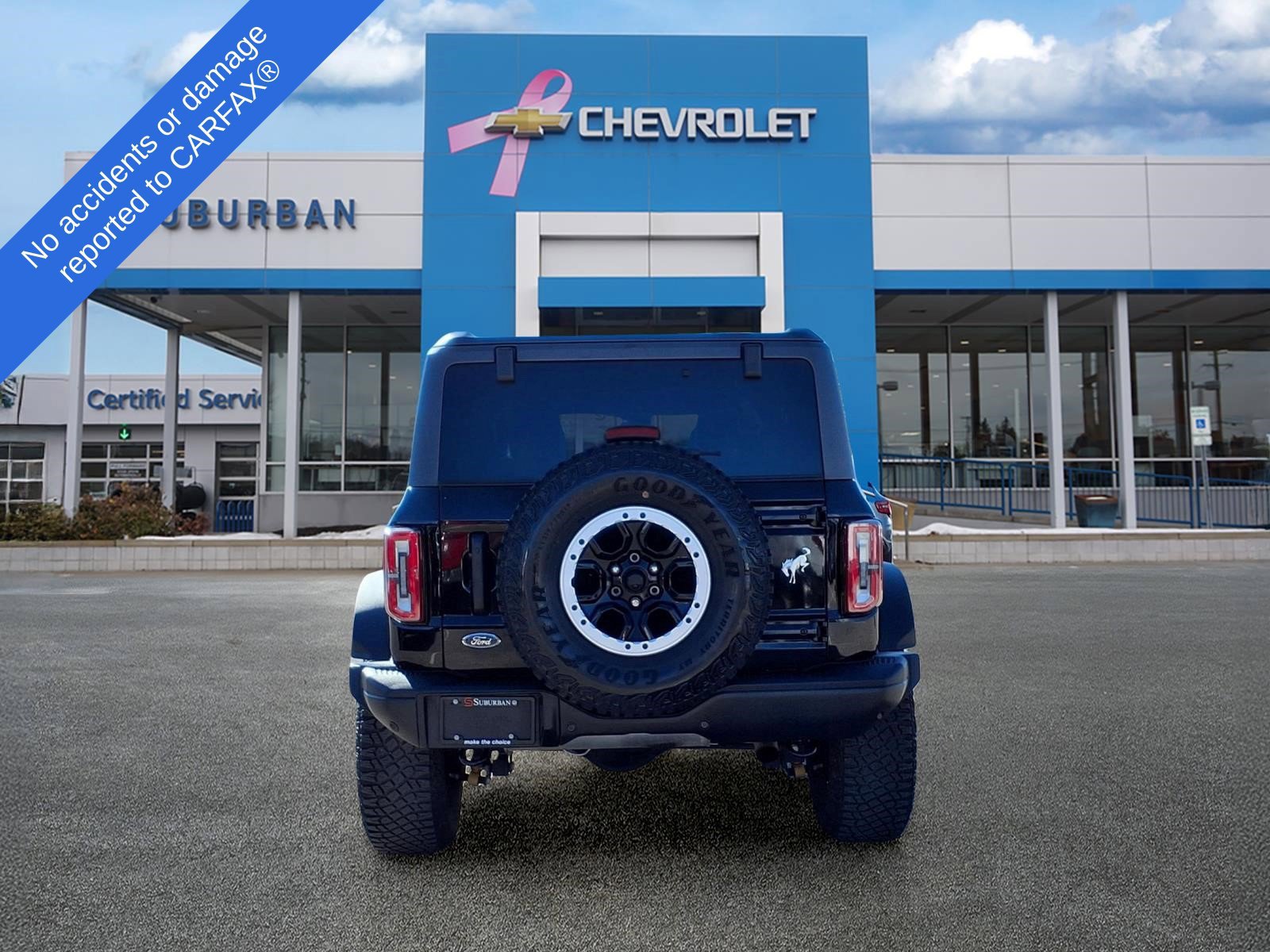 Used 2023 Ford Bronco Badlands w/ Sasquatch Package AWD/4WD image 7