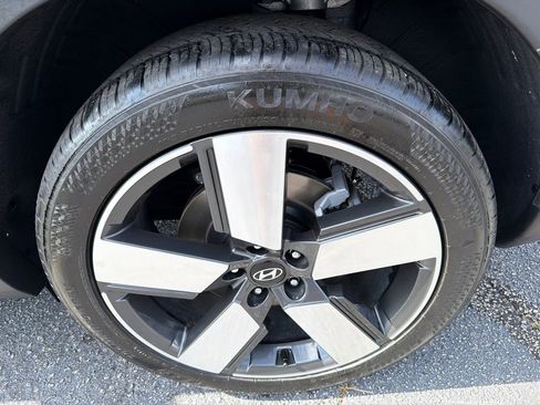 Used 2024 Hyundai Santa Fe Limited FWD image 20